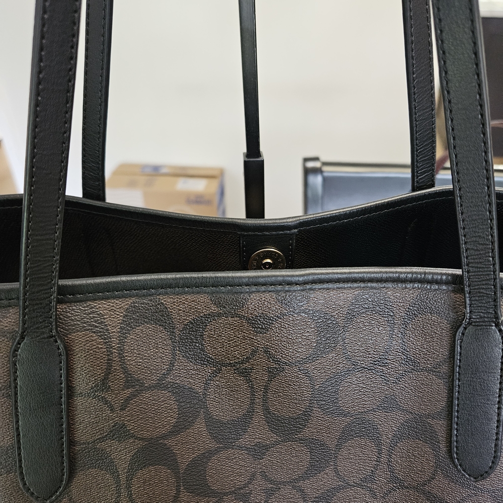 Coach Signature Canvas Tote Bag in Brown - Picture 6 of 16